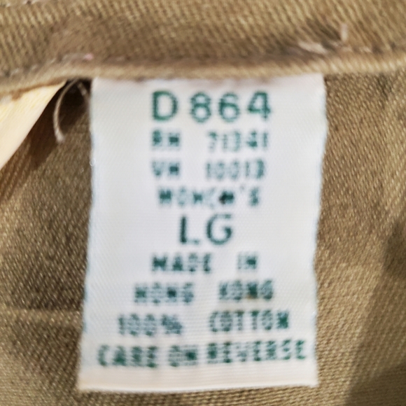 L.L. Bean Khaki Button-Up Vest - Picture 6 of 7